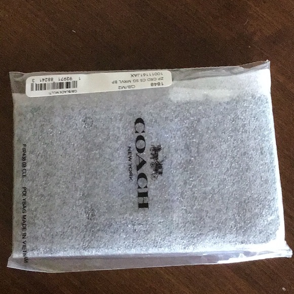 Coach Marvel Zip Card Case Black Panther - Picture 8 of 8